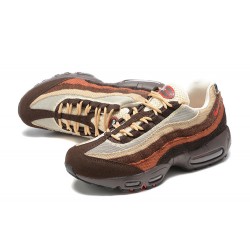 Nike Air Max 95 TT Men Brown Black Sneakers DZ4710-001