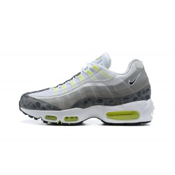 Nike Air Max 95 TT Men White and Grey Sneakers