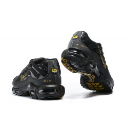 Nike Air Max Plus Tn Men Black Gold Sneakers