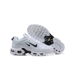 Nike Air Max Plus Tn Men White Black Sneakers