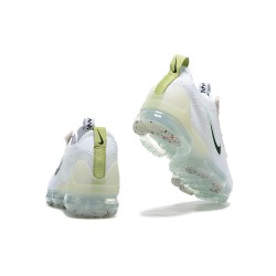 Nike Air VaporMax 2021 Flyknit W/M White and Black Sneakers